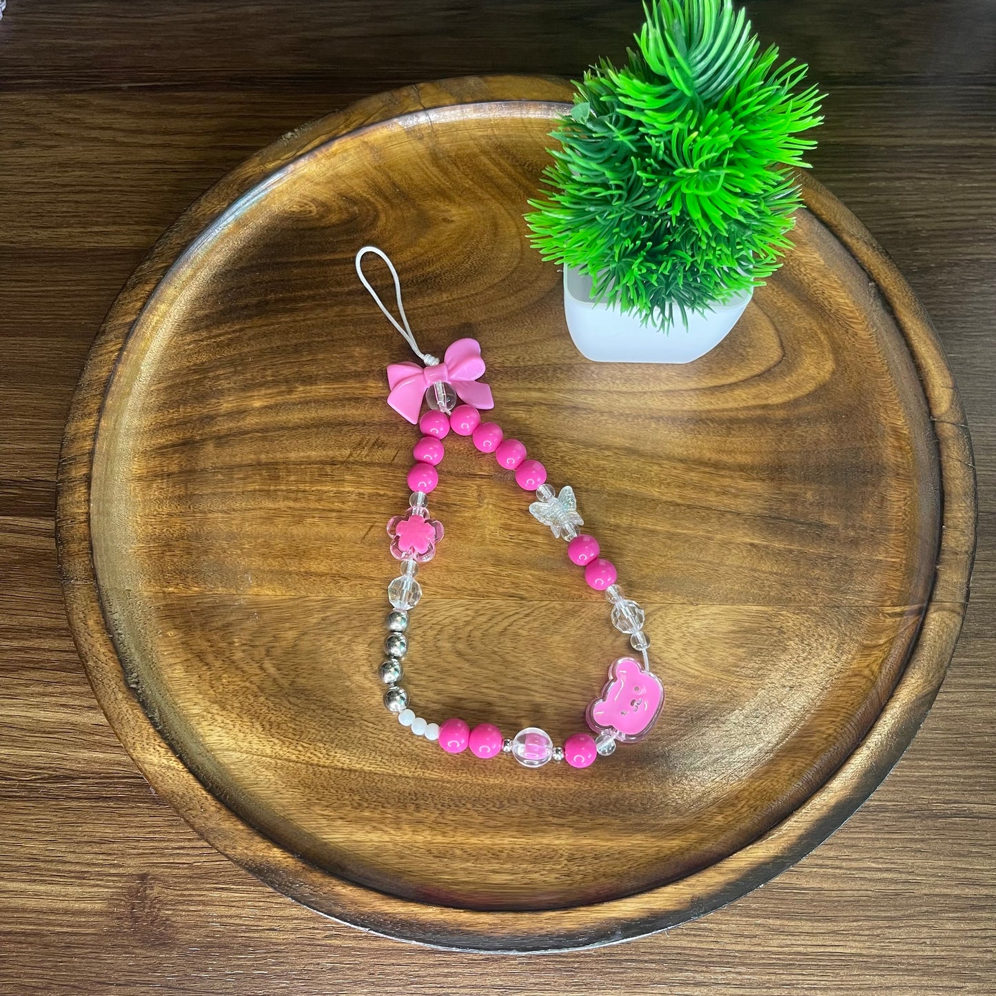 Gadgetshor Elegant Beaded Mobile Phone Charms