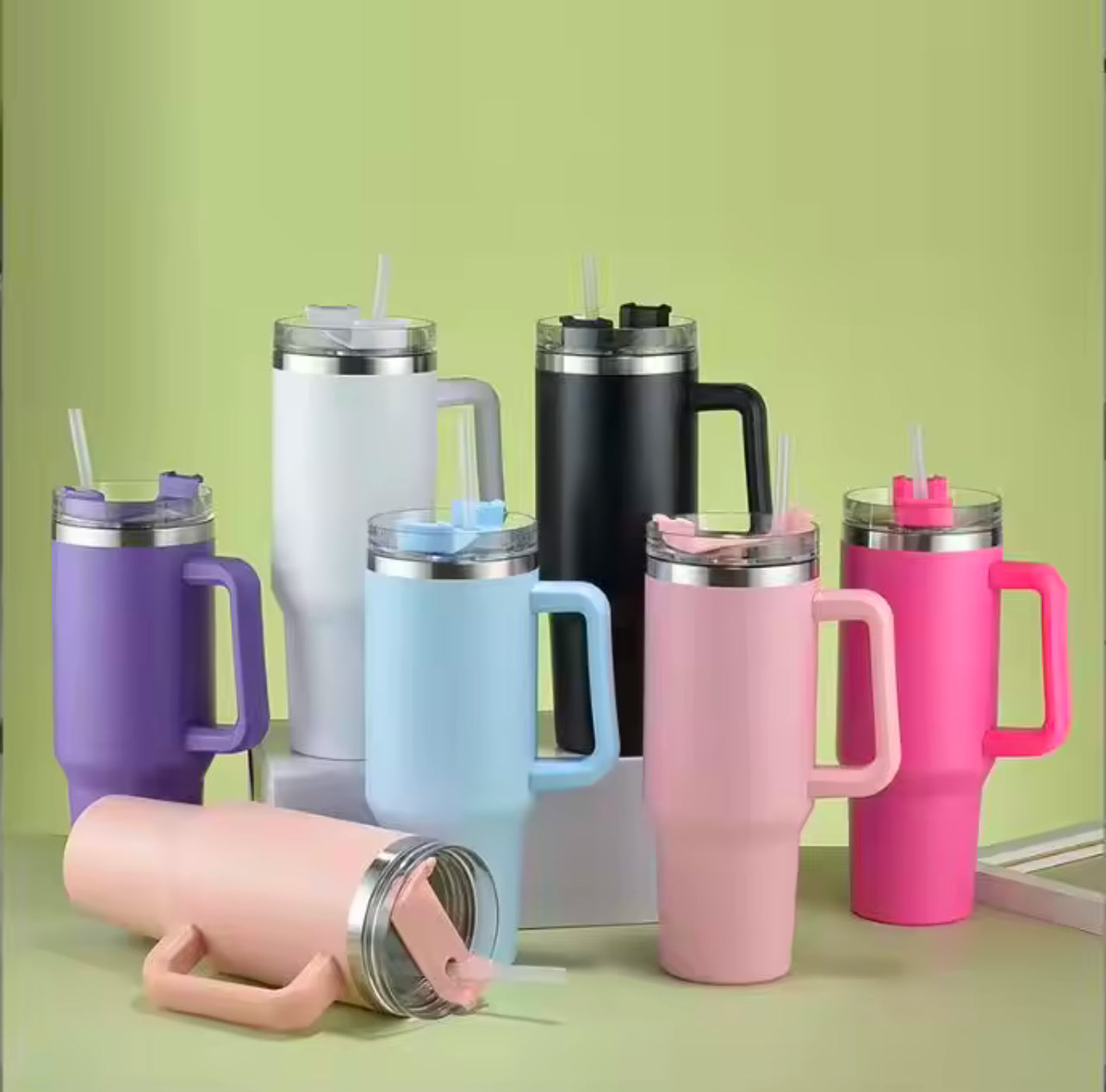 🧊 Gadgetshor 1200ml Insulated Water Tumbler 🥤 | Leak-Proof & Durable 💪 | Keeps Drinks Hot 🔥 & Cold ❄️ for Hours | Stainless Steel 💧