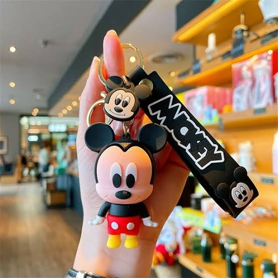 Gadgetshor Cute 3D Key Chain Minnie & Micky Mouse