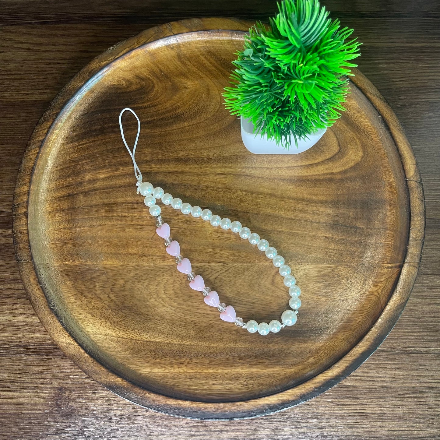 Gadgetshor Elegant Beaded Mobile Phone Charms